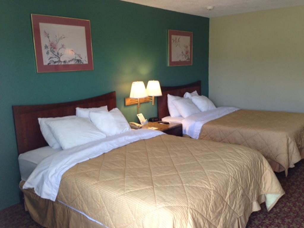 Mid Ohio Inn Bellville Quarto foto